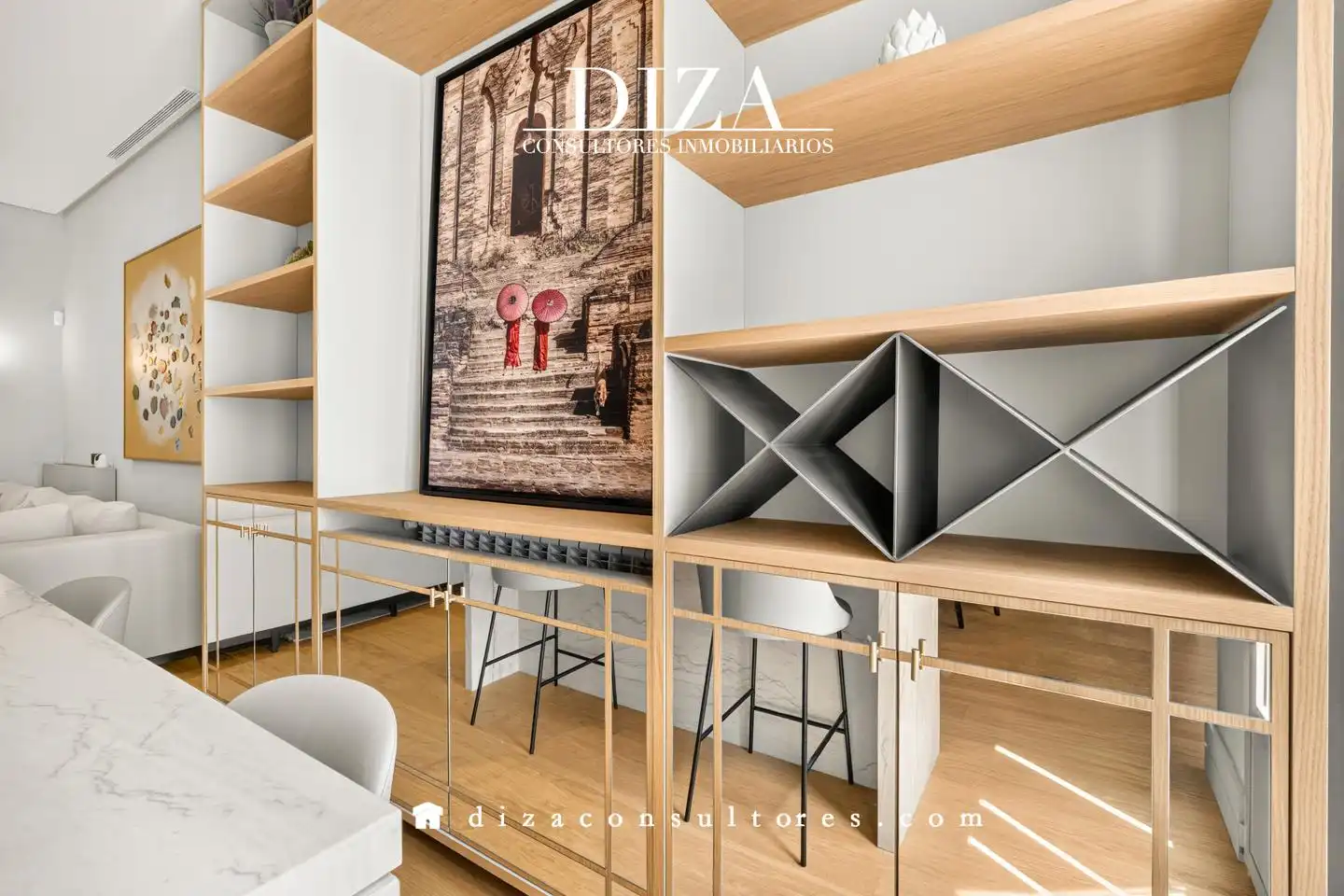 Ground floor for rent in Madrid  with Air Conditioner and Furnished