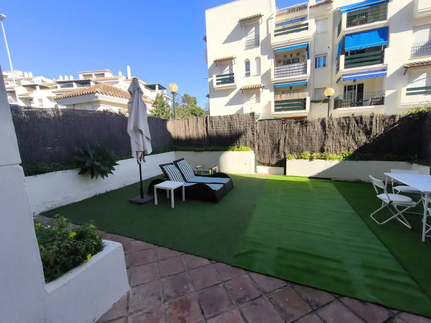 Jardí de Apartament de lloguer en Marbella amb Aire condicionat, Calefacció i Terrassa