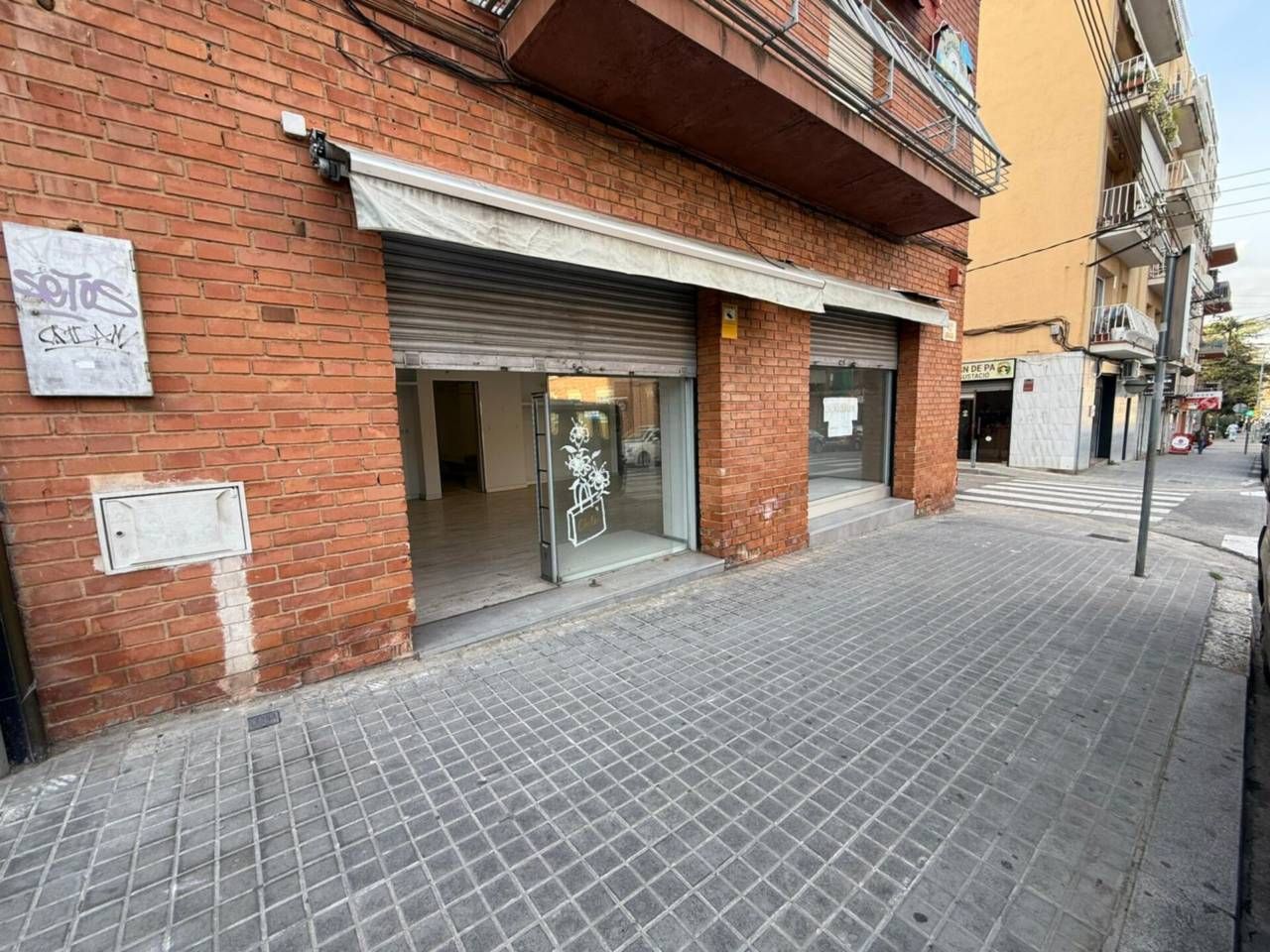 Local de alquiler en Sabadell con Alarma