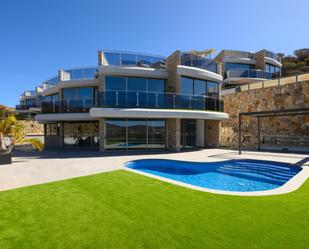 Vista exterior de Casa o xalet en venda en Mogán amb Aire condicionat, Jardí privat i Parquet