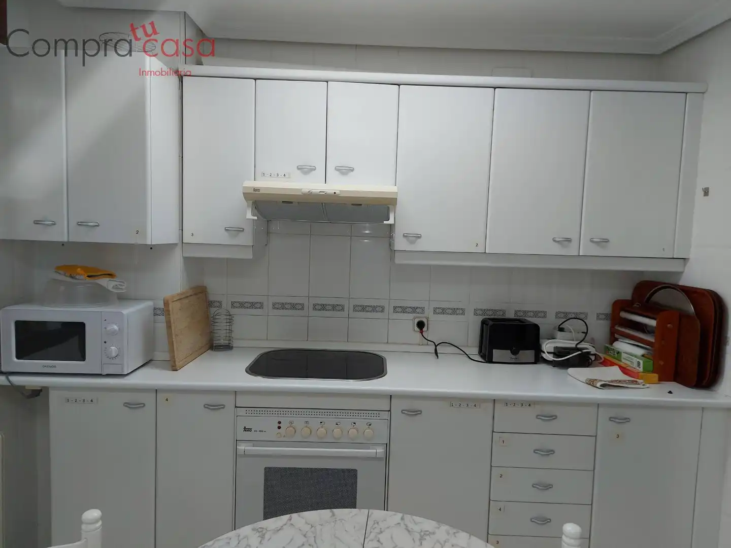 Cocina de Piso para compartir en Segovia con Calefacción, Terraza y Amueblado