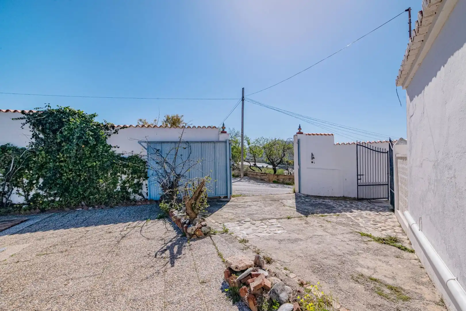 Vista exterior de Casa o chalet en venta en Motril con Jardín privado, Terraza y Piscina