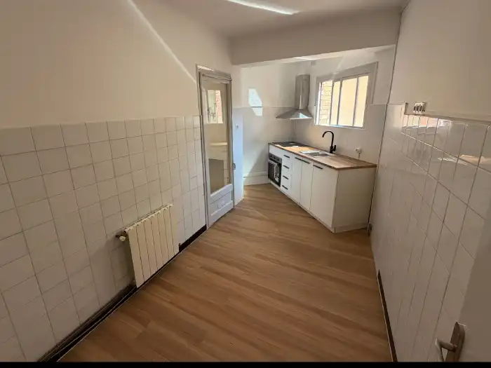 Cocina de Piso en venta en Balaguer con Calefacción, Parquet y Trastero