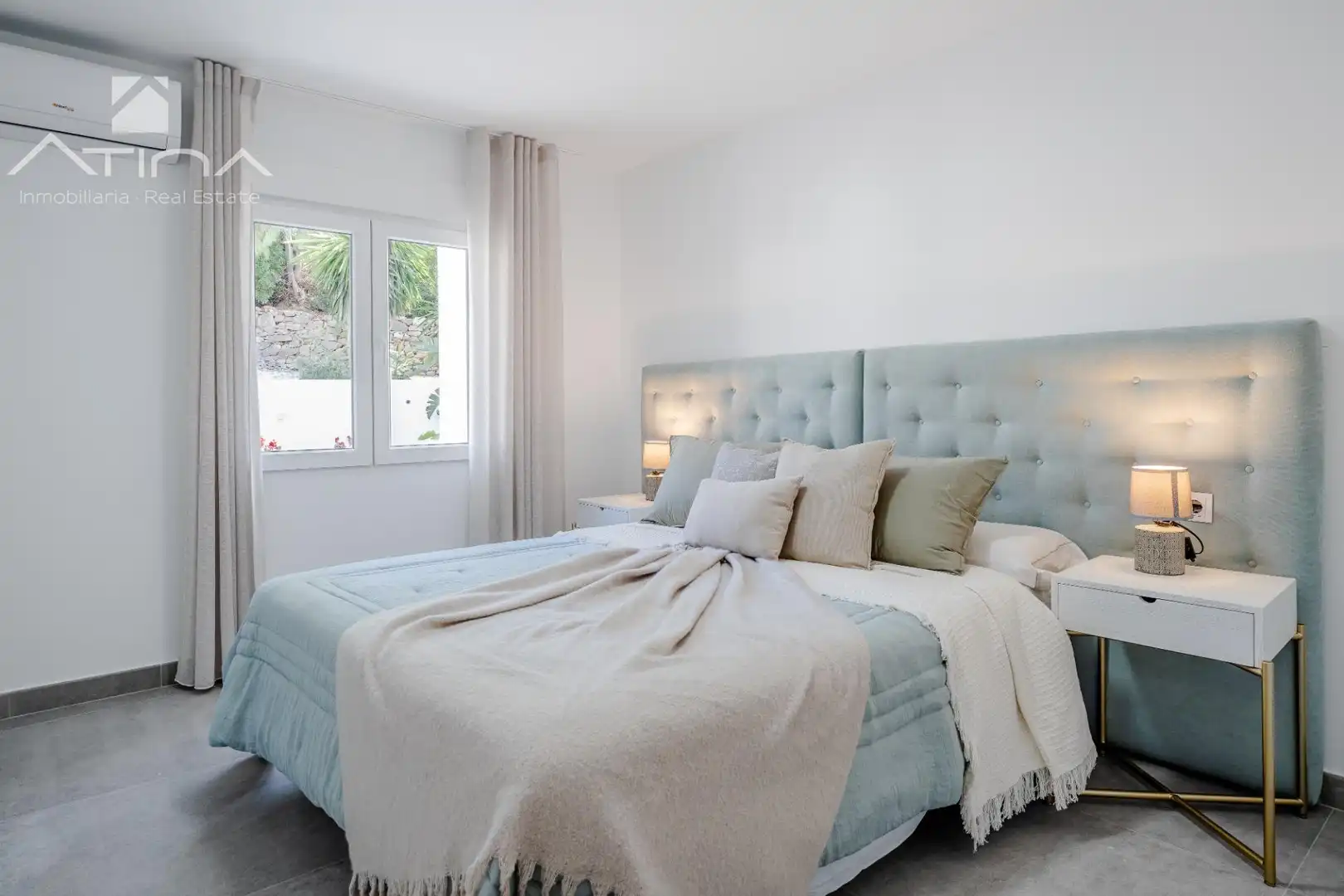 Dormitori de Casa o xalet en venda en Calpe / Calp amb Aire condicionat, Calefacció i Jardí privat