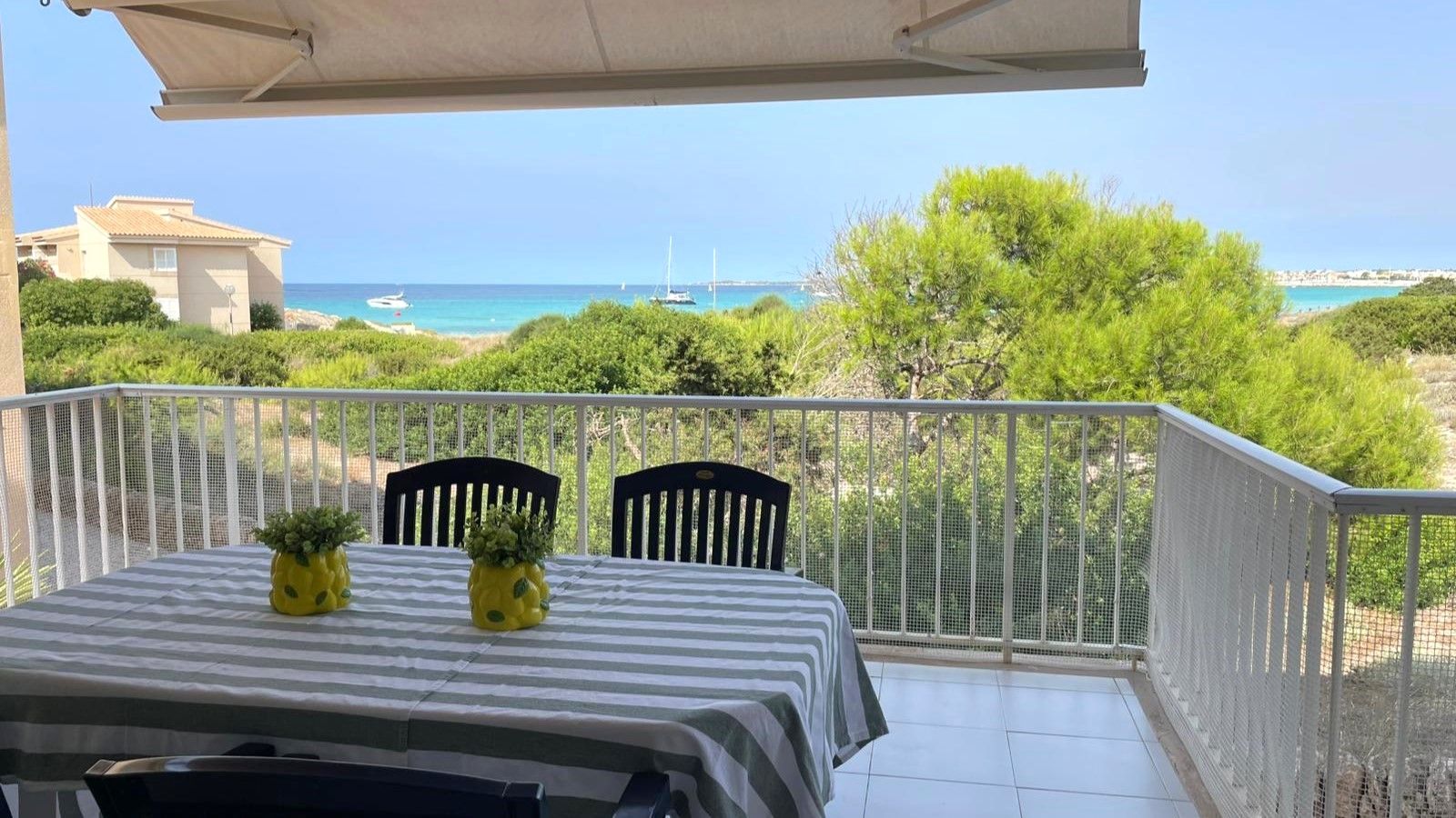Jardí de Apartament de lloguer en Campos amb Aire condicionat i Moblat