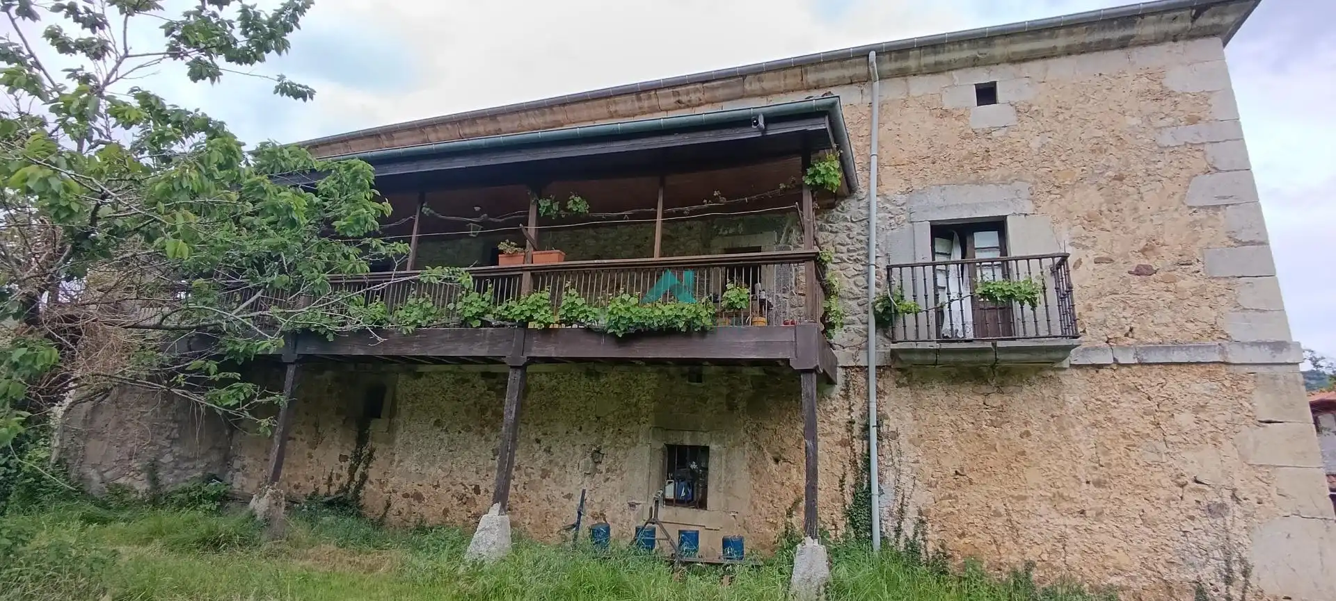 Casa rústica amb terrassa en venda a LA VIA, imagen 4