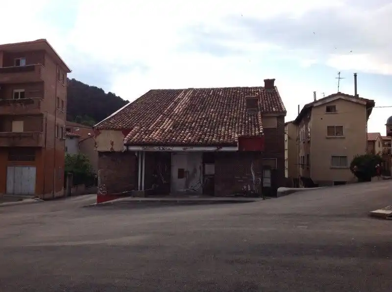 Local comercial en venda a Pradoluengo, imagen 4