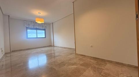 Photo 2 of Flat to rent in Avenida Maria Auxiliadora, Maria Auxiliadora - Barriada de Llera, Badajoz Capital