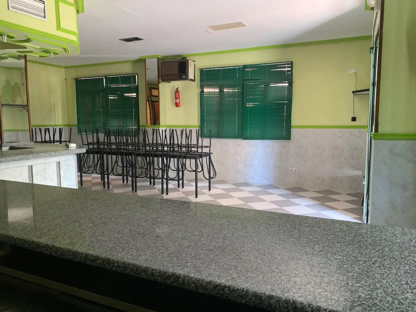 Local comercial en venda a Don Benito