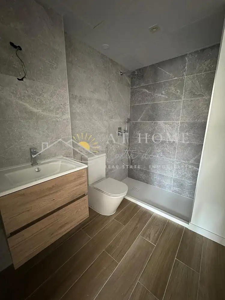 Bathroom of Apartments for sale in Rincón de la Victoria  with Terrace, Swimming Pool and Oven