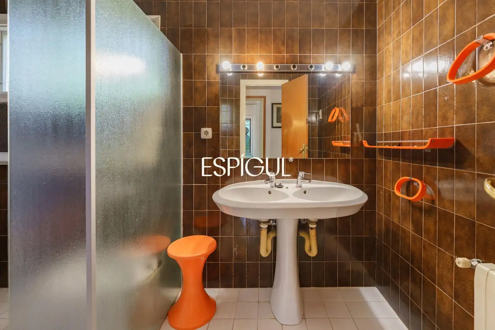 Baño de Casa o chalet en venta en Cerdanyola del Vallès con Calefacción, Terraza y Trastero