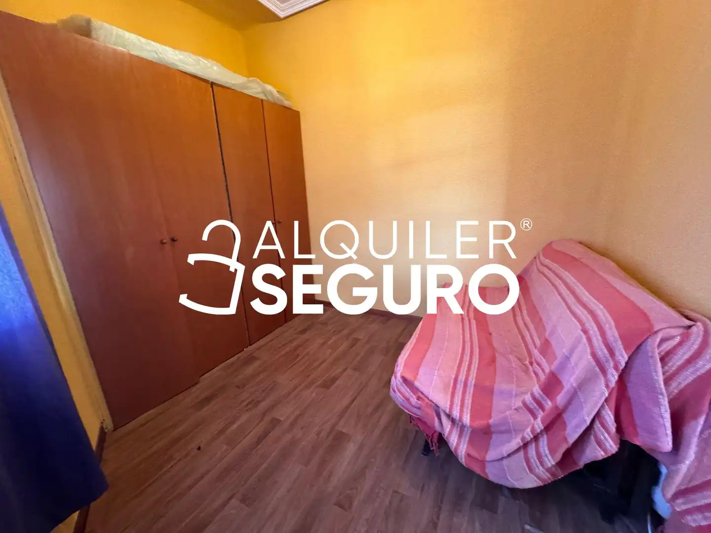 Bedroom of Flat for rent in Madrid  with Heating, Terrace and Furnished