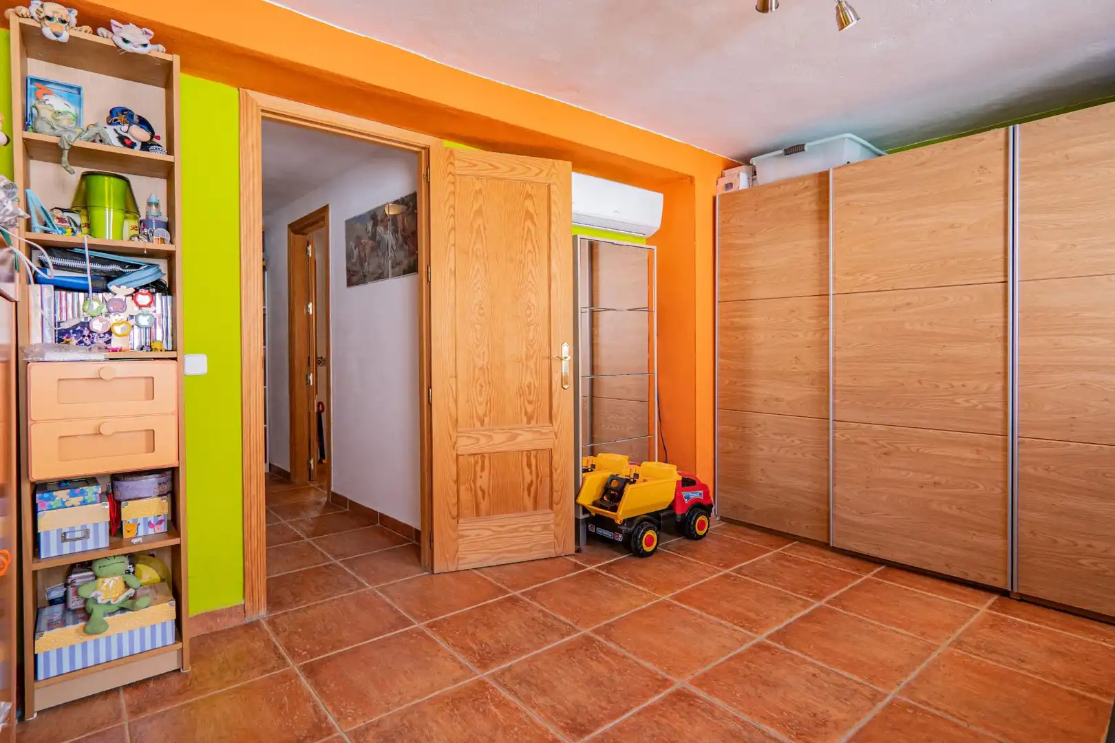 Houses for sale in Pizarra  with Terrace, Swimming Pool and Balcony