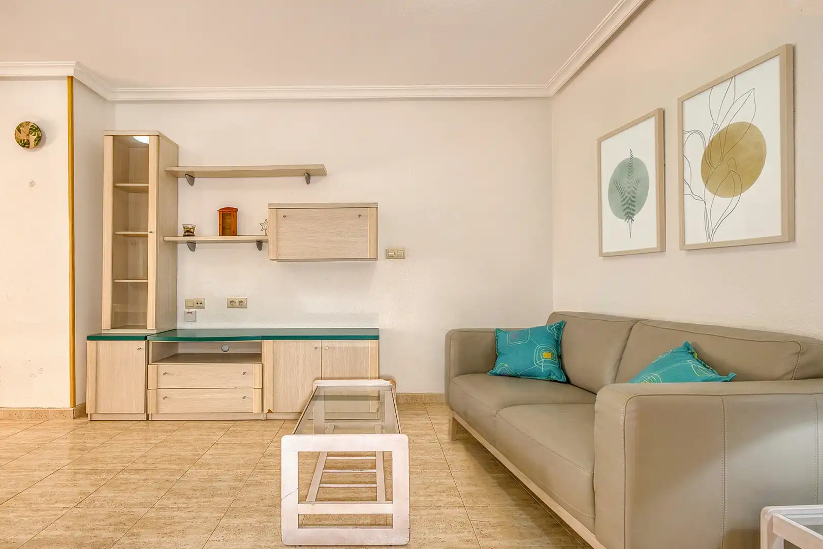 Sala de estar de Piso en venta en Villajoyosa / La Vila Joiosa con Terraza, Horno y Piscina comunitaria