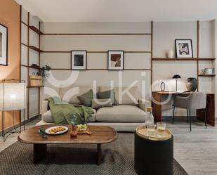 Sala d'estar de Apartament de lloguer en  Barcelona Capital amb Aire condicionat, Calefacció i Moblat