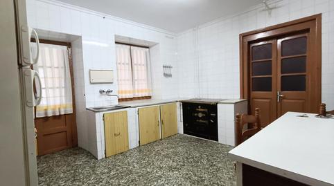 Foto 4 de Casa adosada en venda a Lena, Asturias