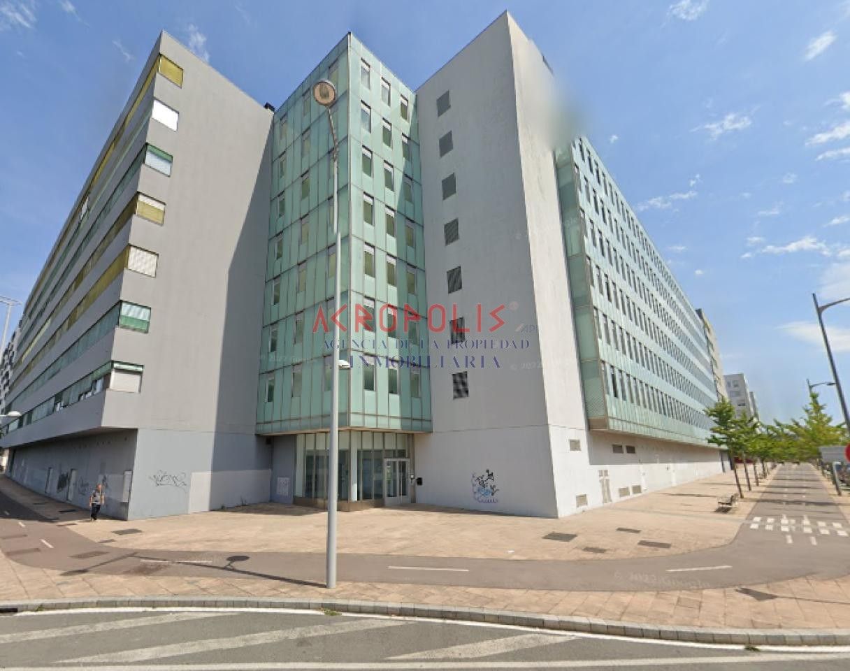 Vista exterior de Edificio en venta en Vitoria - Gasteiz