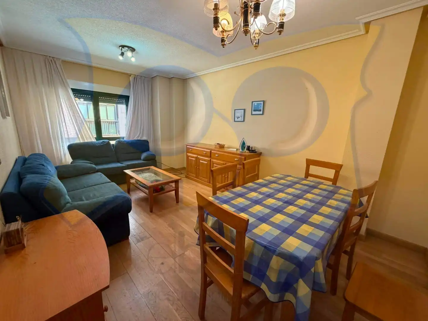 Living room of Flat for rent in Salamanca  with Heating, Furnished and Oven