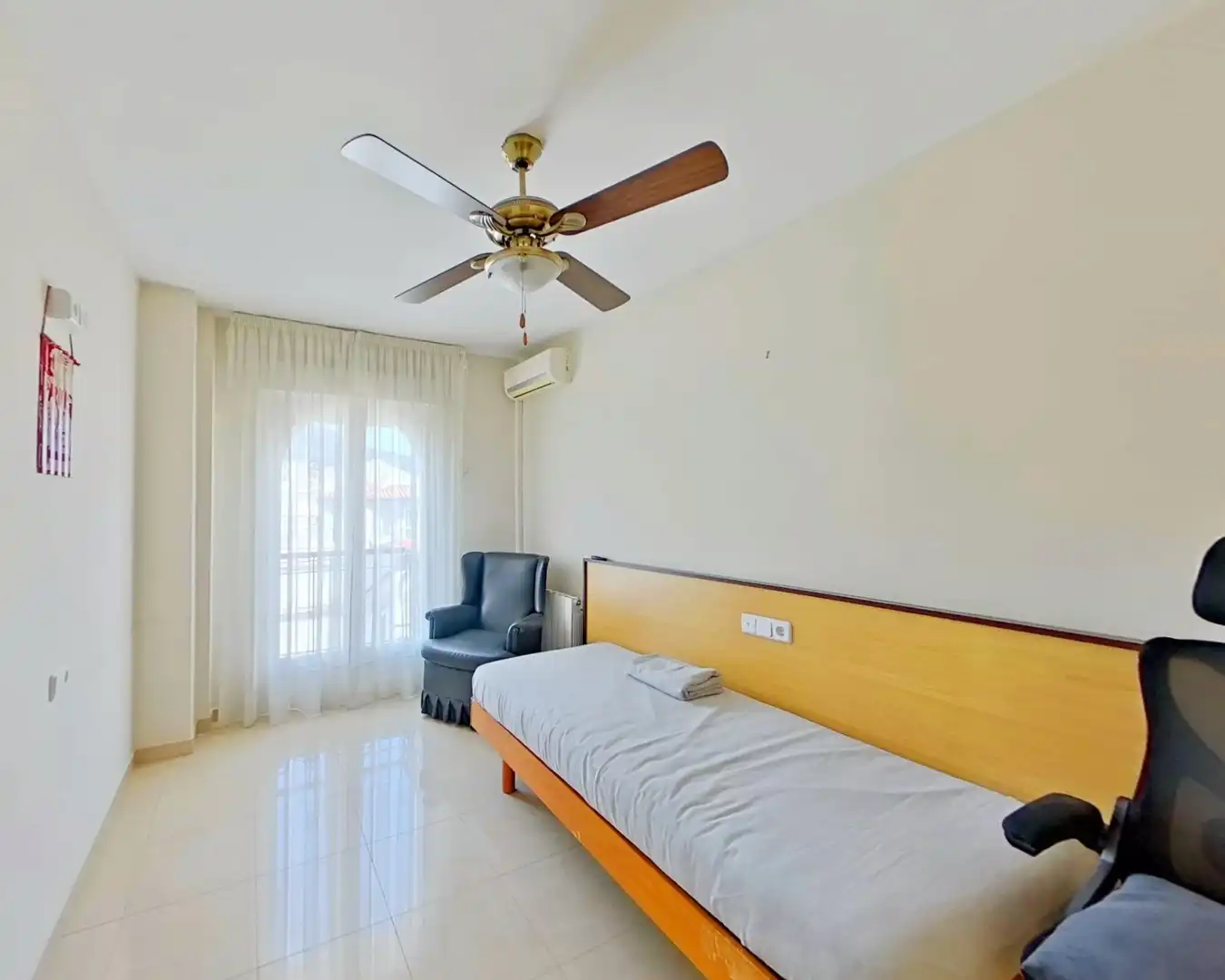 Schlafzimmer von Wohnung zum Verkauf in Jaén mit Klimaanlage, Heizung und Möbliert