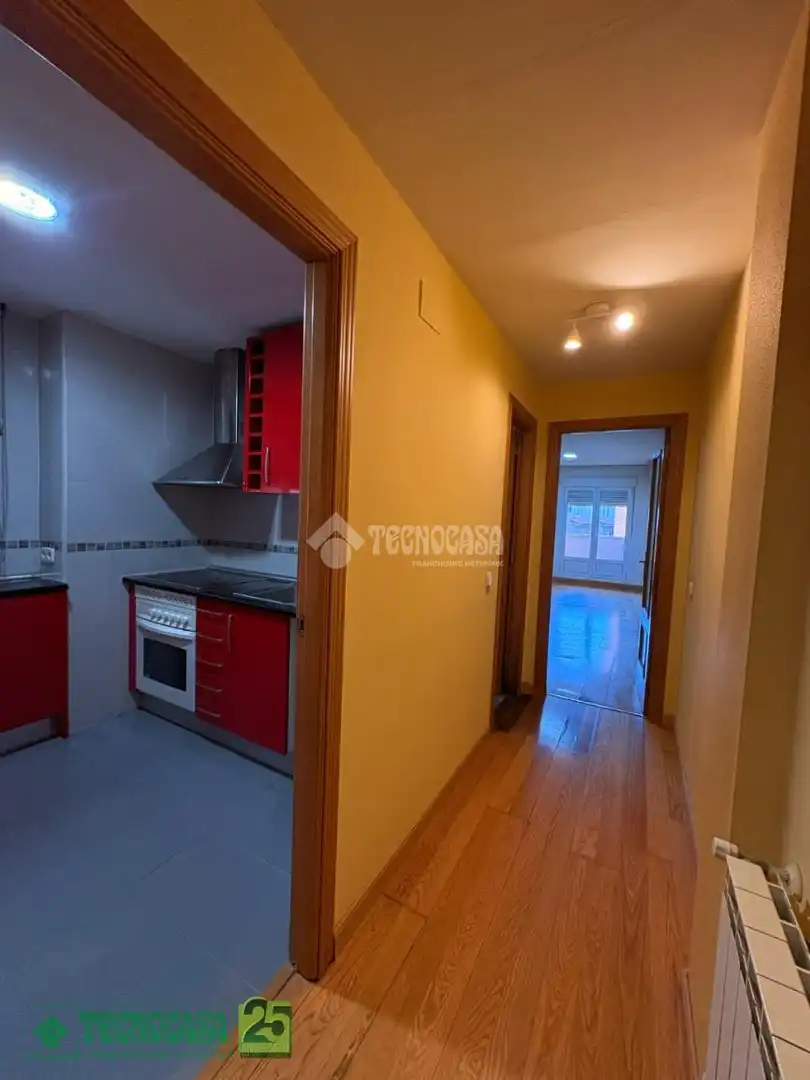 Kitchen of Flat for sale in Urbanización San Isidro