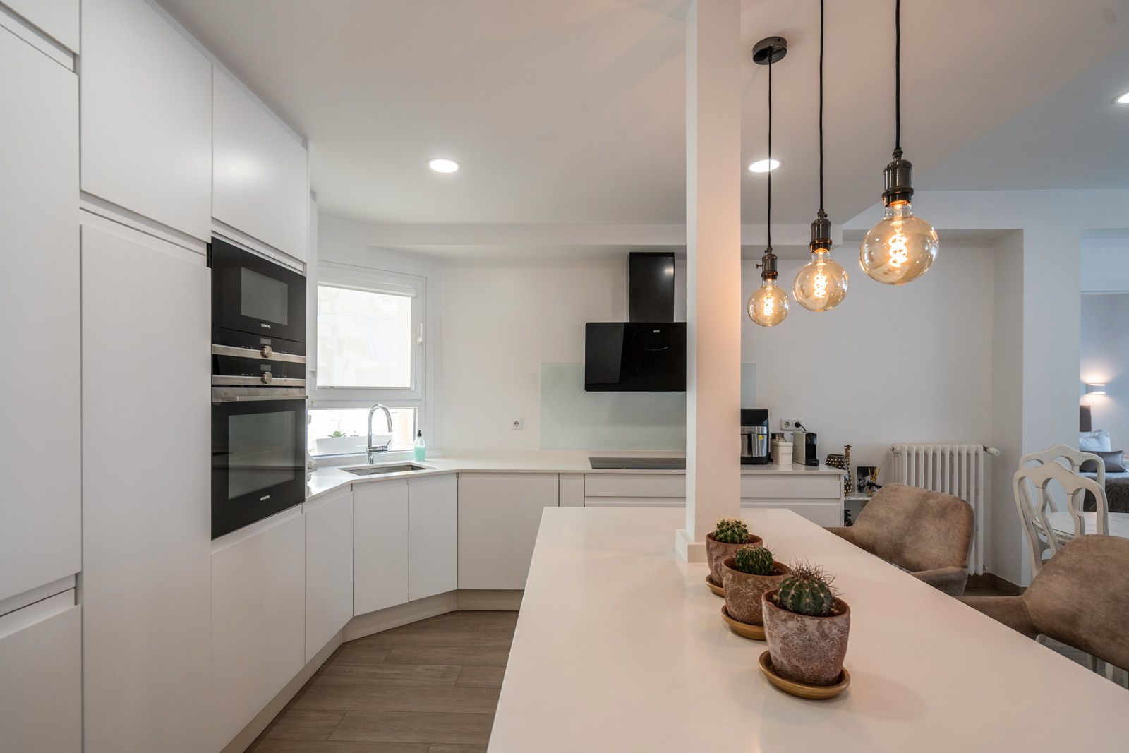 Kitchen of Flat for sale in  Madrid Capital  with Air Conditioner, Heating and Furnished