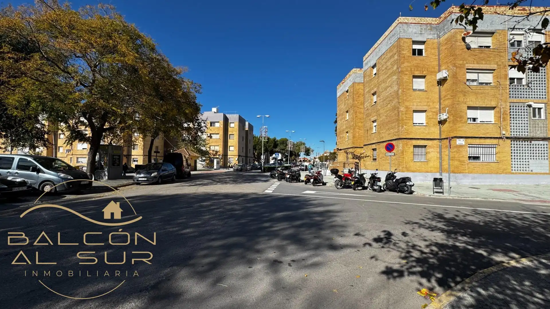 Exterior view of Flat for sale in Rota