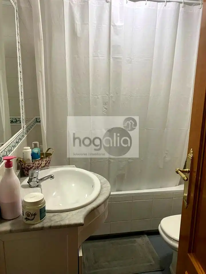 Planta baja de alquiler en Bellavista