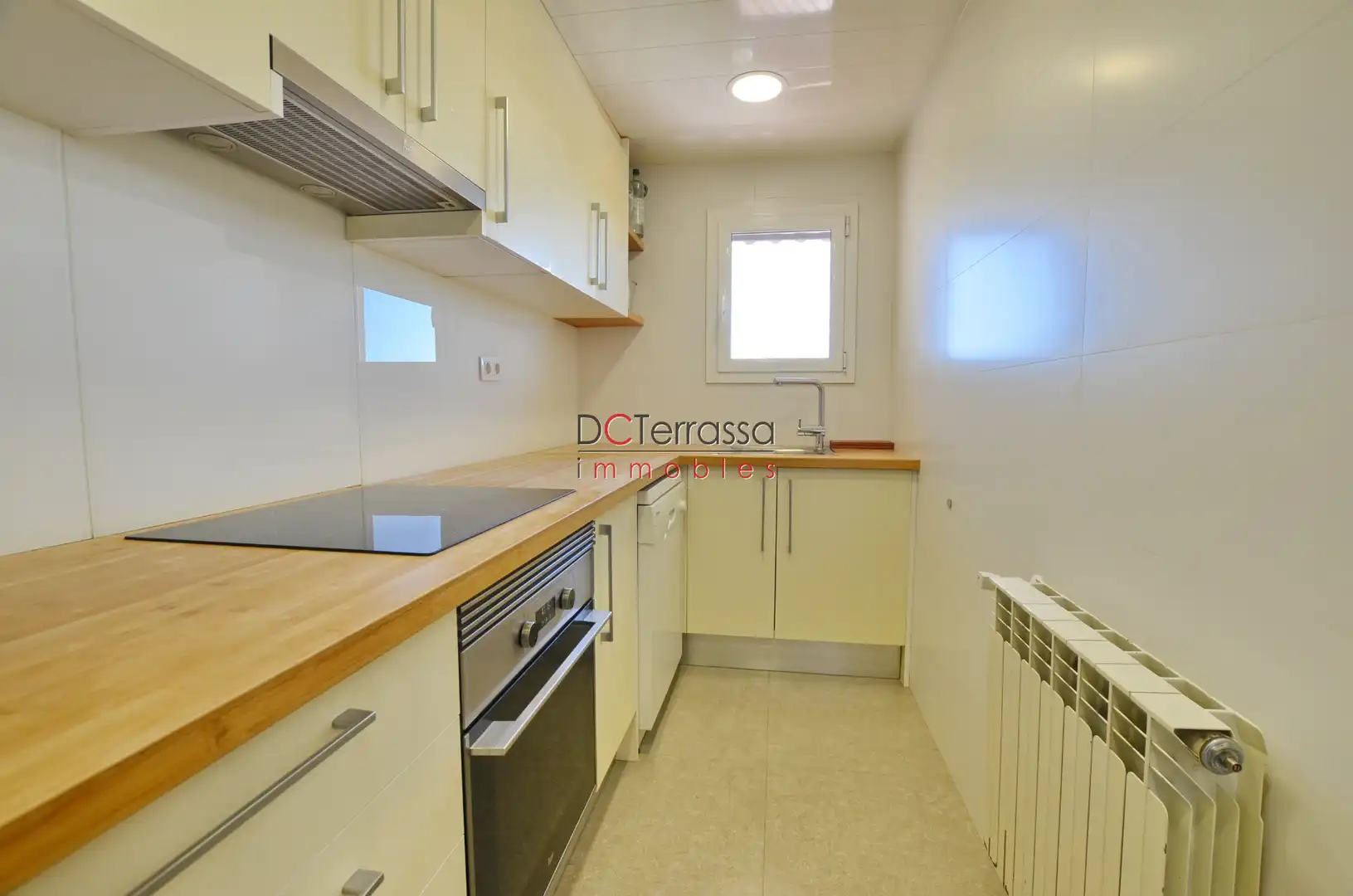 Cocina de Ático en venta en Terrassa con Aire acondicionado, Calefacción y Terraza