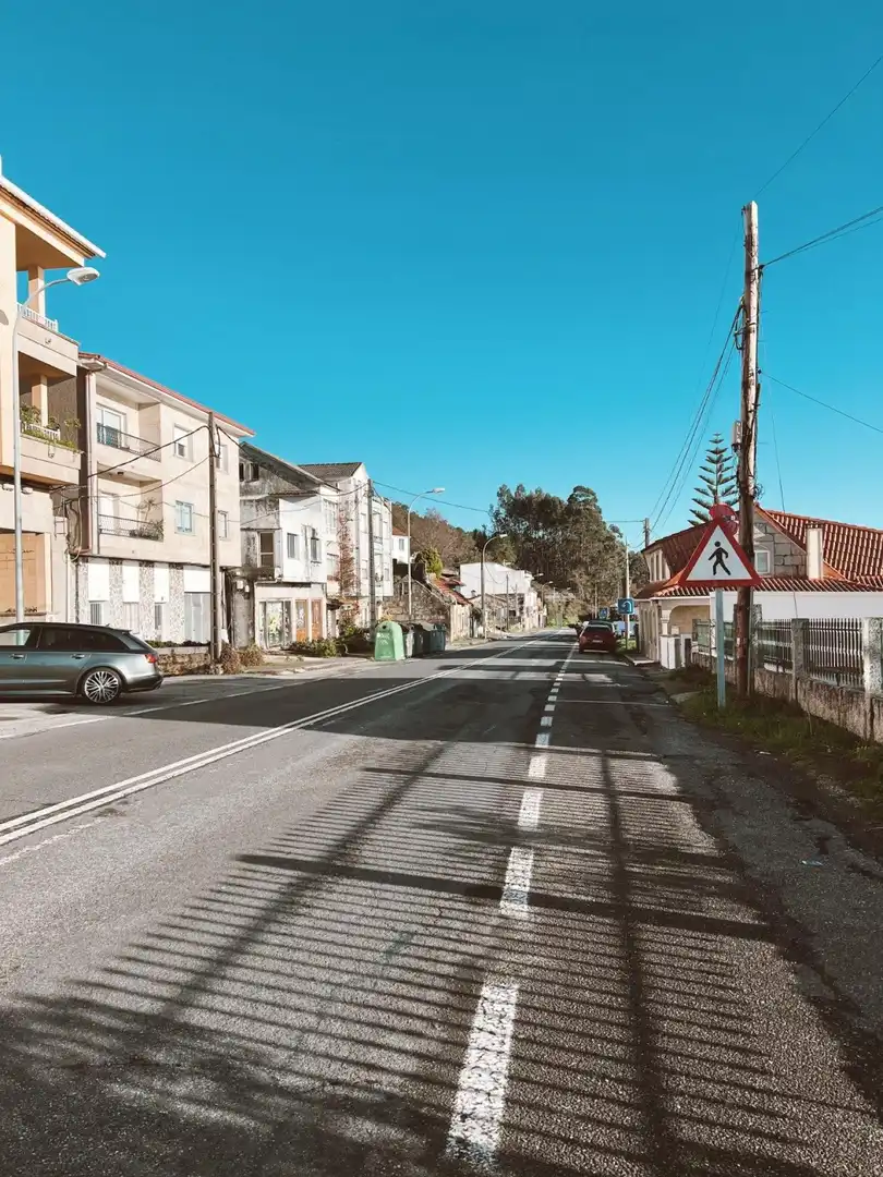 Vista exterior de Edificio en venta en Sanxenxo