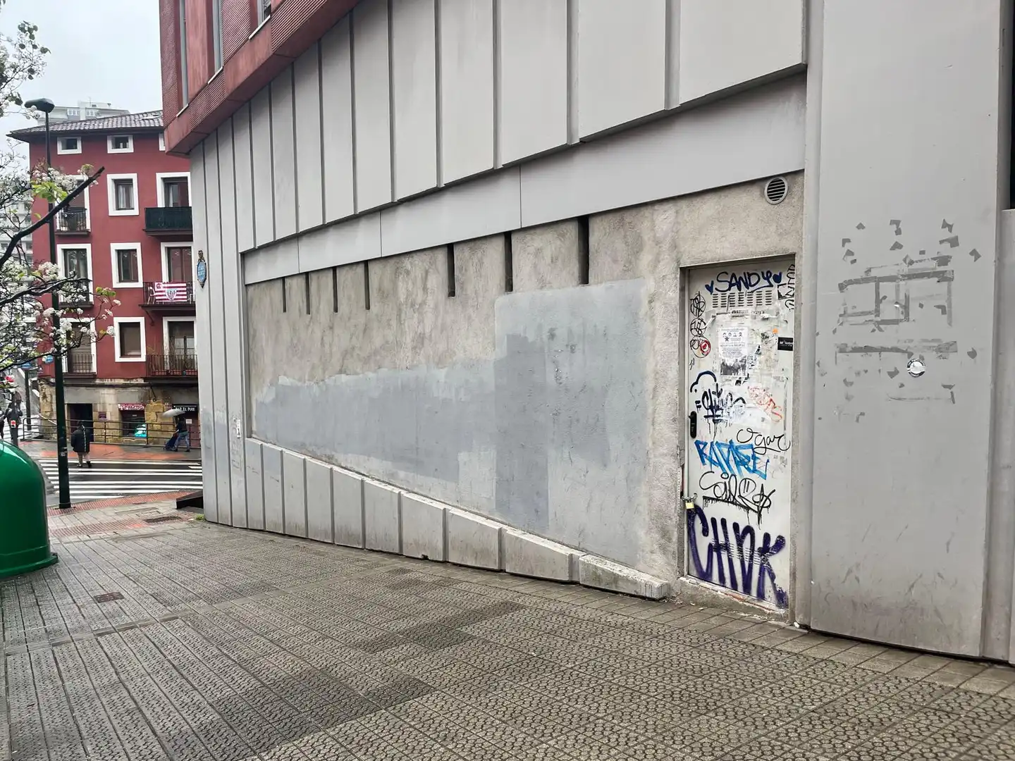 Außenansicht von Geschaftsraum zur Miete in Ibaiondo