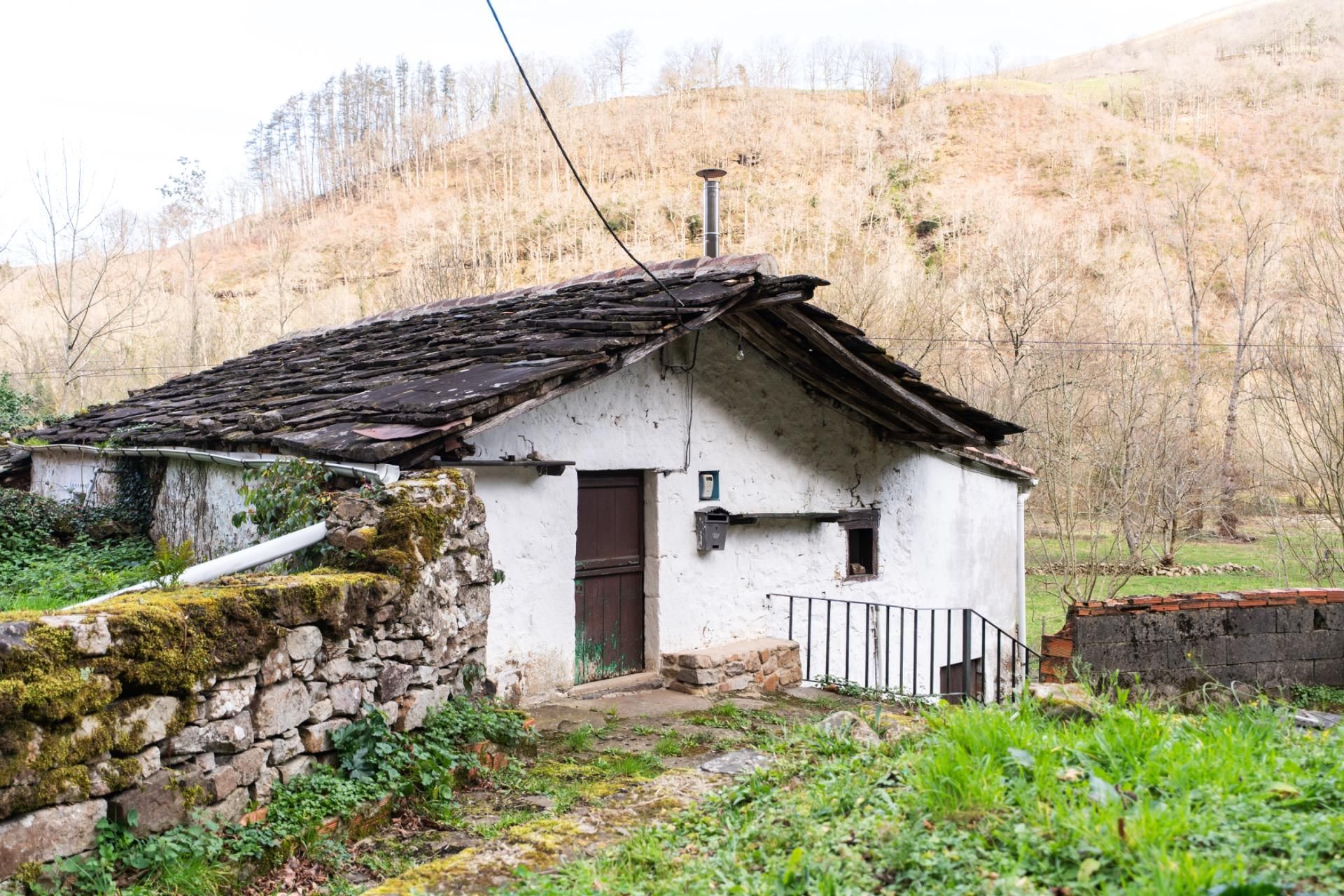 Finca rústica en venta en Calle 39685, 11, Vega de Pas