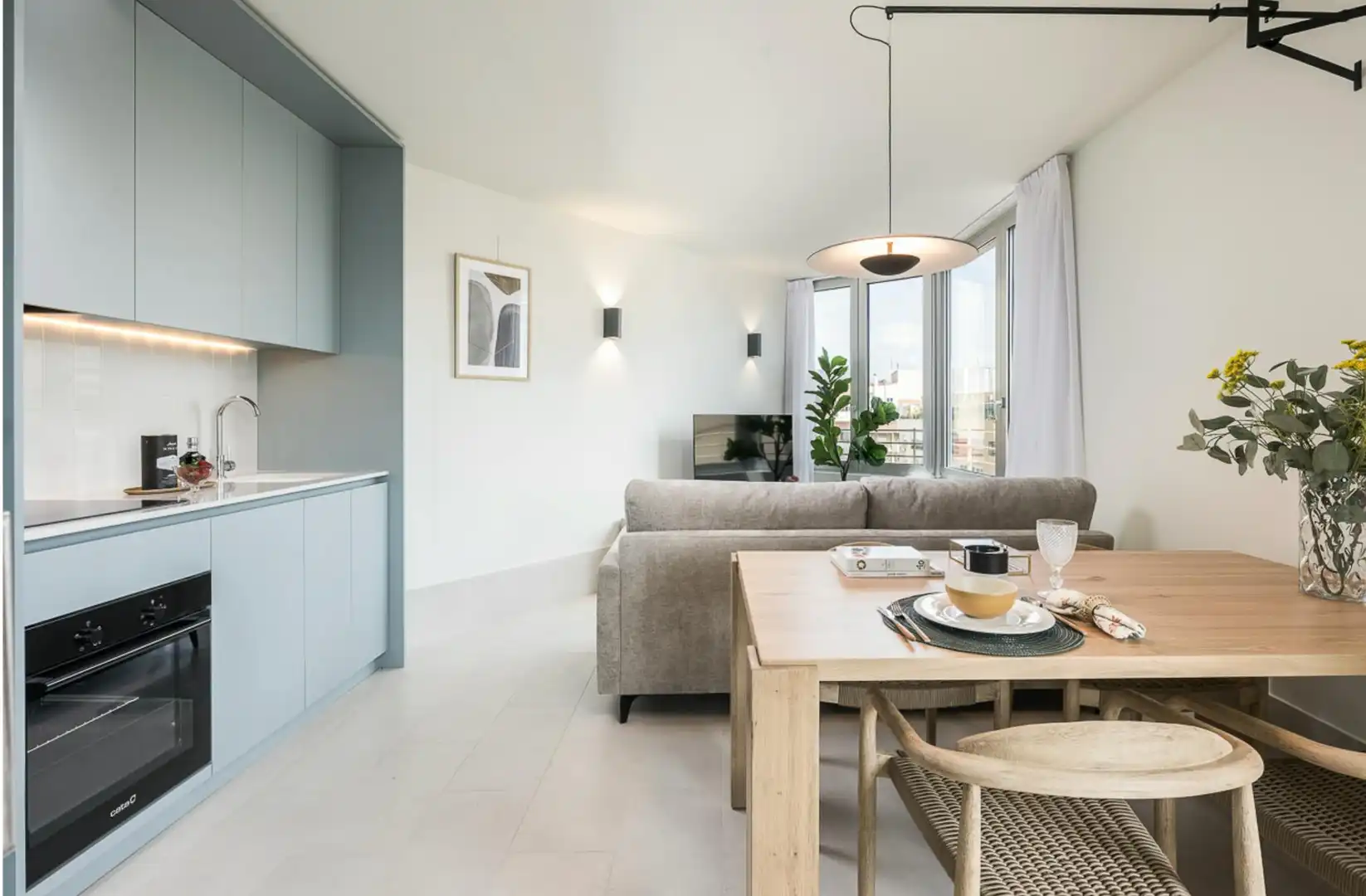 Living room of Flat for rent in Madrid  with Private garden, Furnished and Washing machine