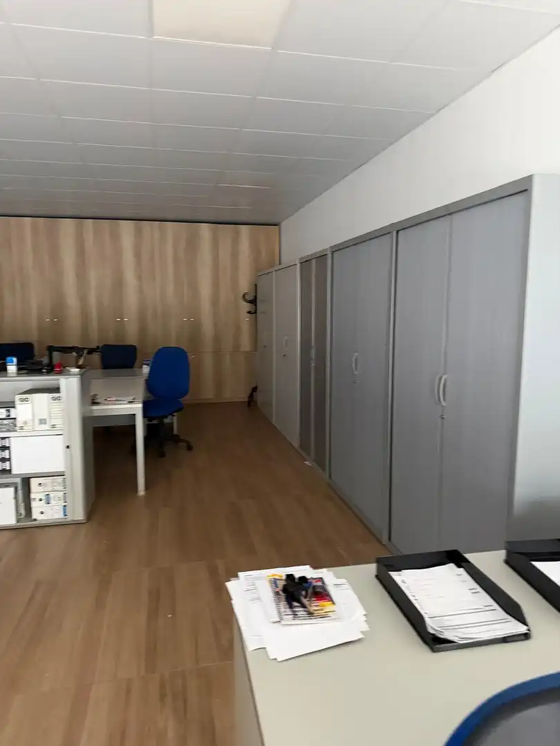 Fabrikhallen zur Miete in Murcia