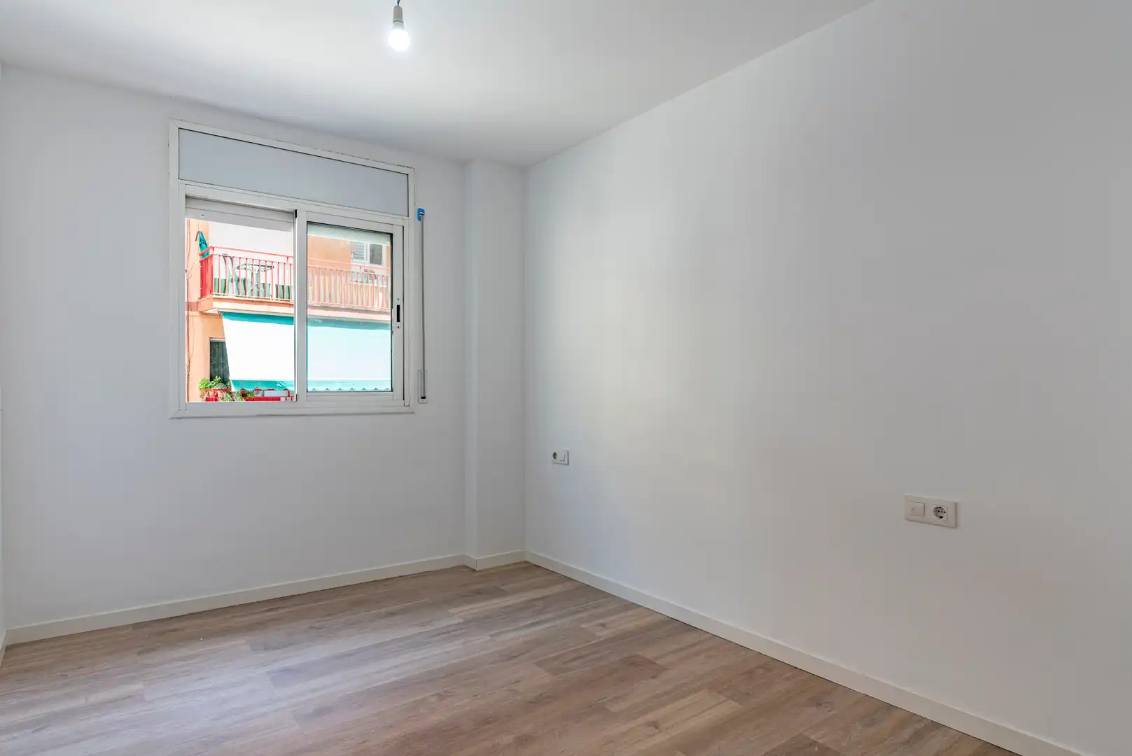 Schlafzimmer von Wohnung zum Verkauf in Mataró mit Parkett, Terrasse und Balkon