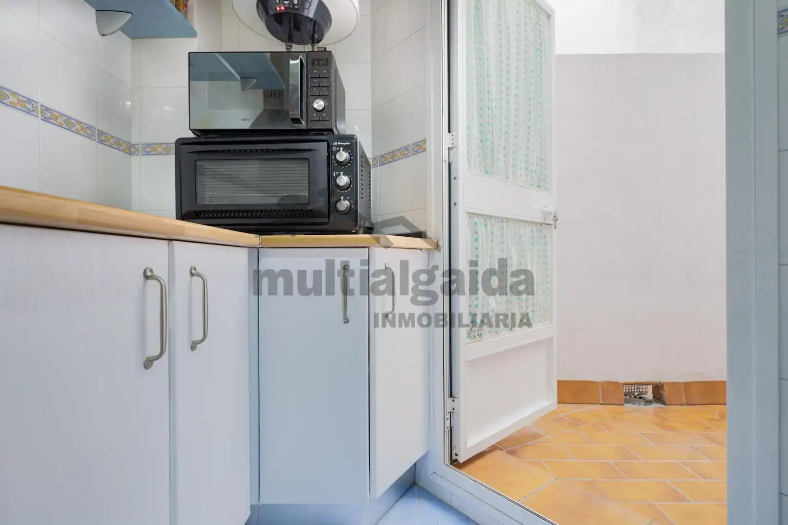 Kitchen of Flat for sale in Sanlúcar de Barrameda  with Storage room