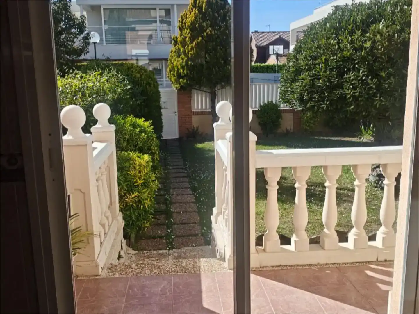 Jardí de Casa o xalet en venda en  Zaragoza Capital amb Aire condicionat, Piscina i Balcó