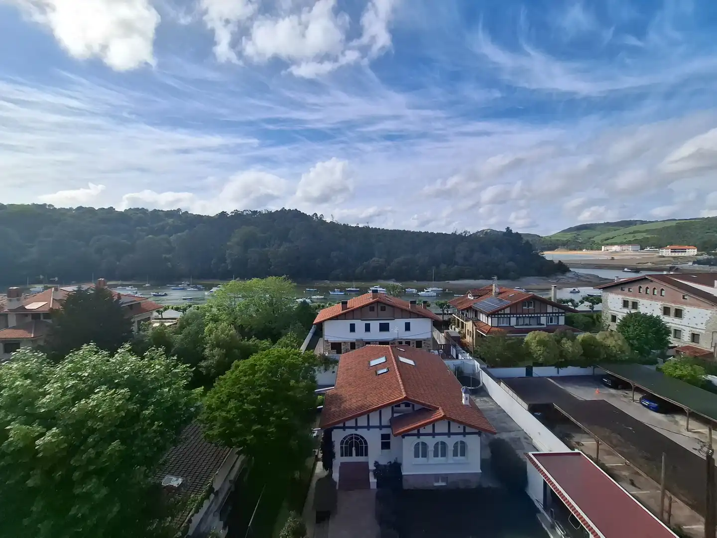 Vista exterior de Piso en venta en Plentzia con Trastero