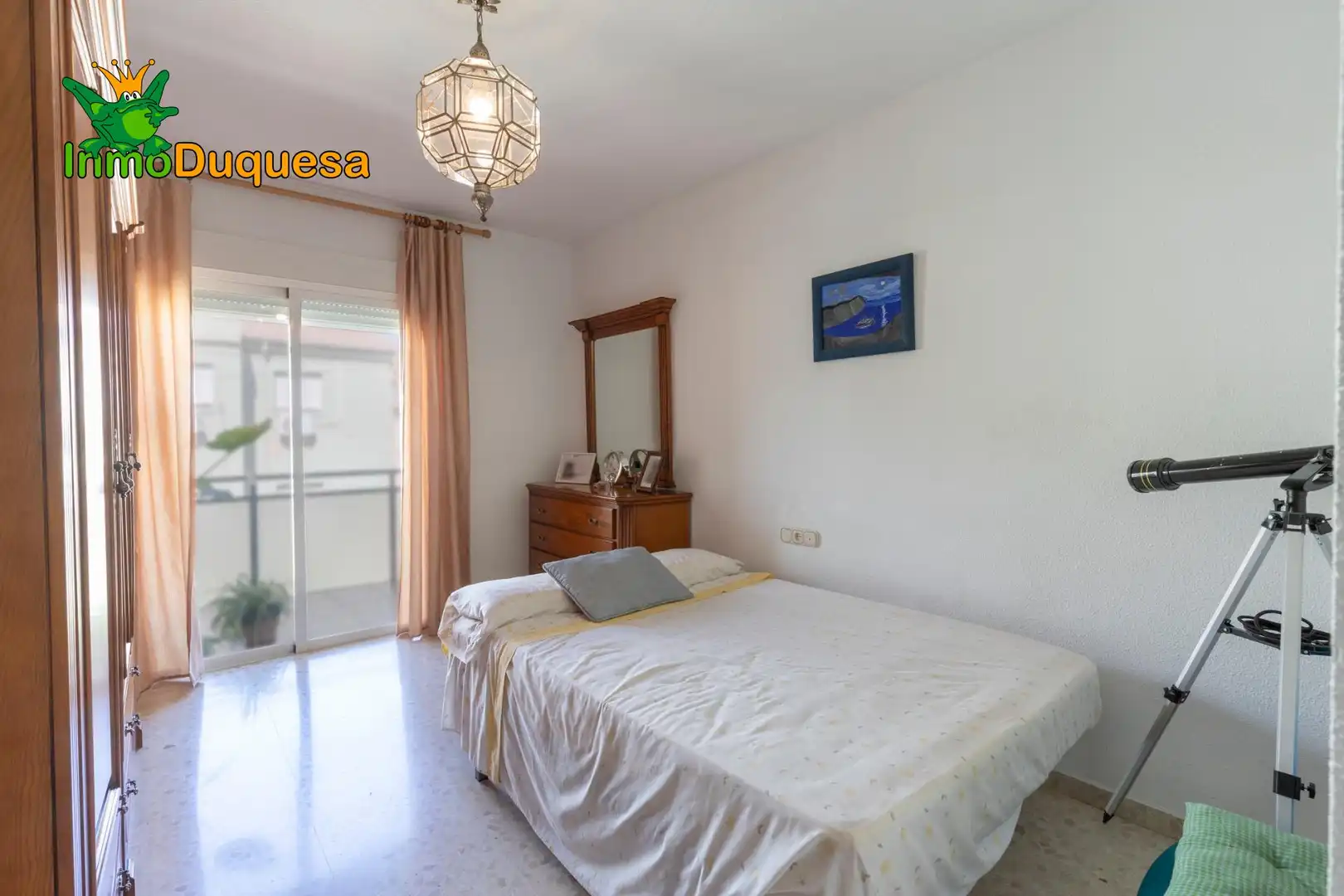 Habitación de Piso en venta en Peligros con Aire acondicionado, Terraza y Amueblado