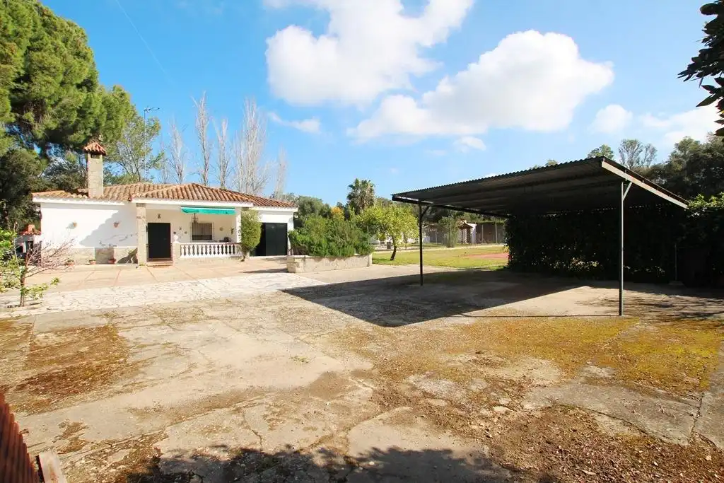 Jardí de Casa o xalet en venda en Jerez de la Frontera amb Jardí privat, Terrassa i Traster