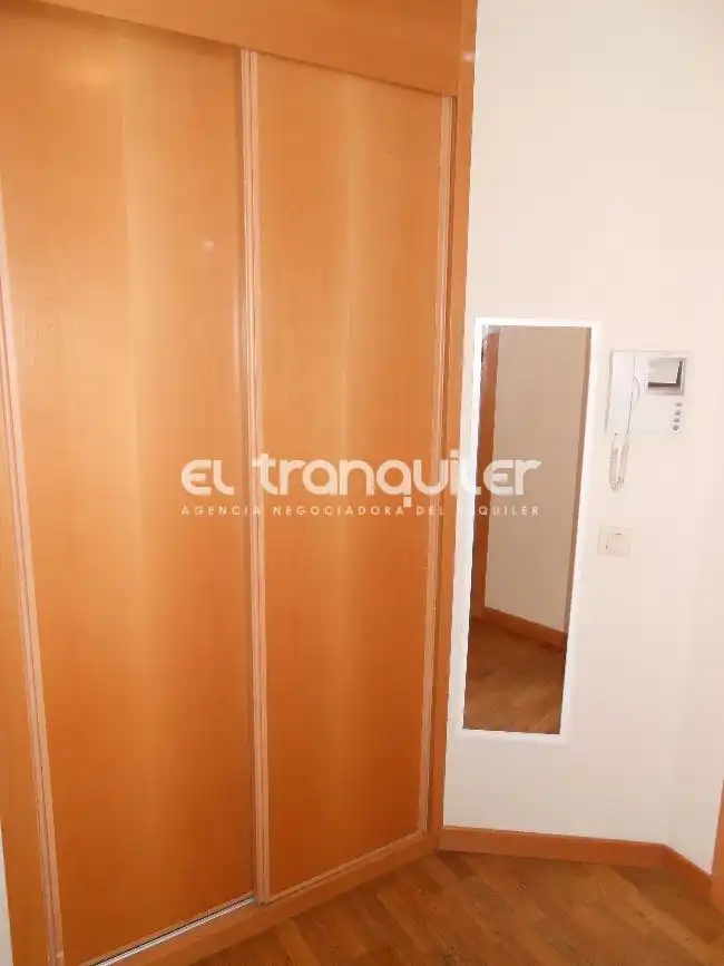 Bedroom of Flat for rent in Madrid  with Parquet flooring, Furnished and Washing machine