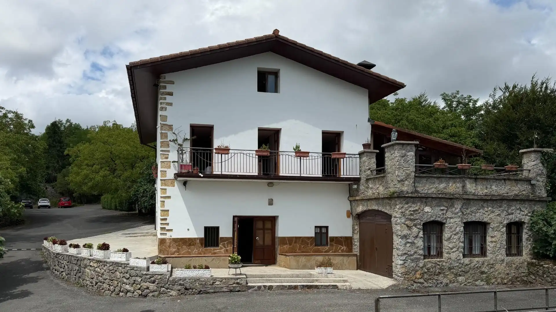 Exterior view of Houses for sale in Hernani  with Heating, Private garden and Storage room
