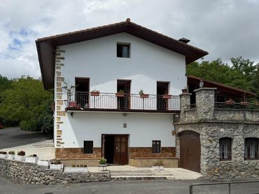Casa con balcone in vendita a Barrio Santa Barbara
