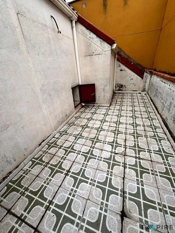 Vista exterior de Casa o chalet en venta en Parla con Calefacción, Terraza y Amueblado