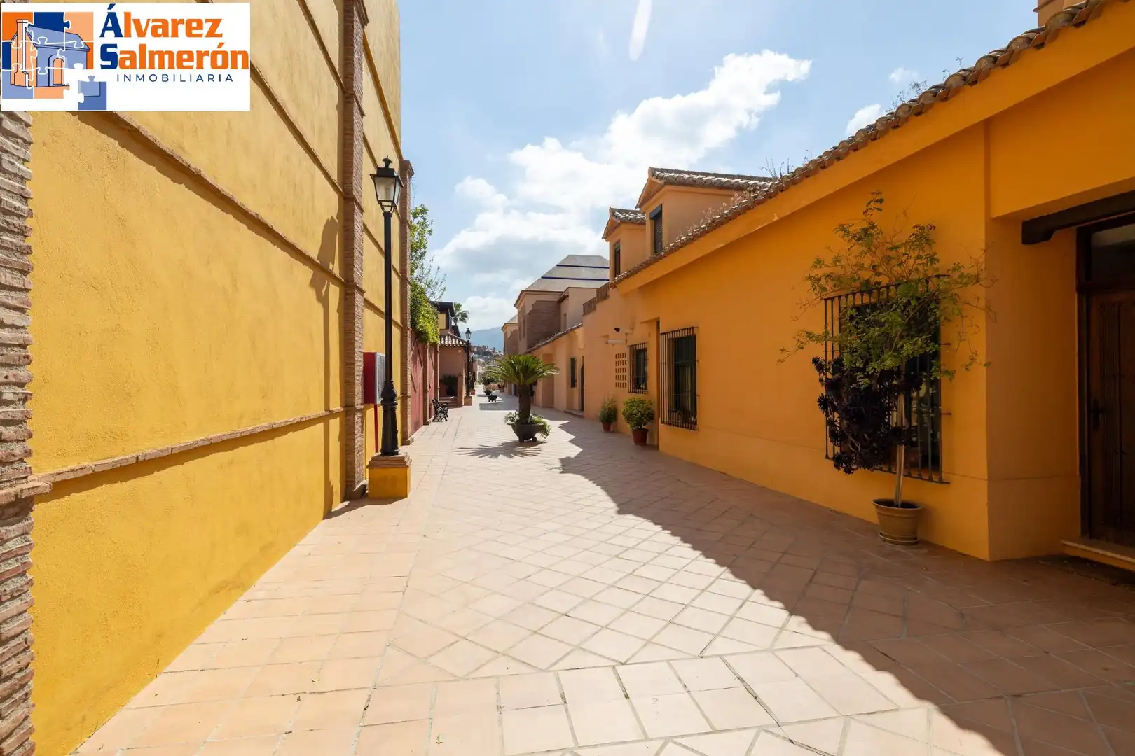 Exterior view of Detached homes for sale in Granada  with Air Conditioner, Heating and Private garden