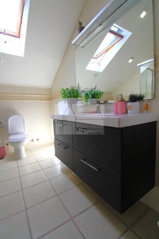 Baño de Casa o chalet en venta en Mos con Calefacción, Jardín privado y Trastero