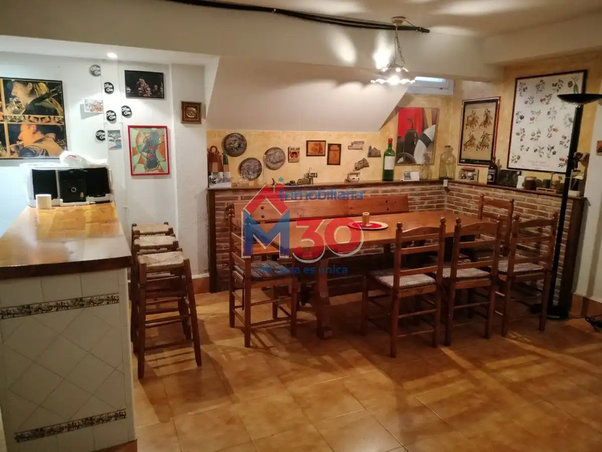 Casa o chalet en venta en Miranda de Ebro con Calefacción y Terraza