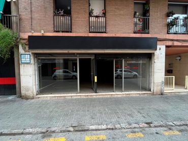 Business premises for sale in Carrer Santiago Rusiñol 2