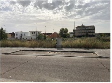 Terreno residenziale in vendita a Calle Jacinto Benavente