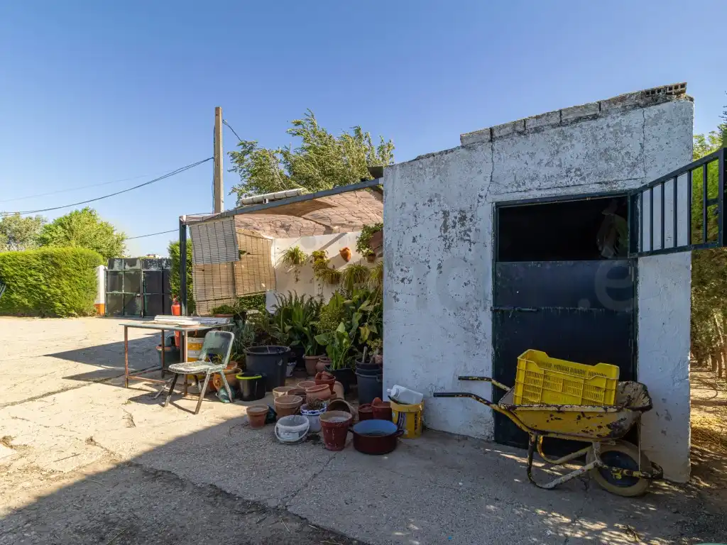 Vista exterior de Casa o chalet en venta en Paterna de Rivera