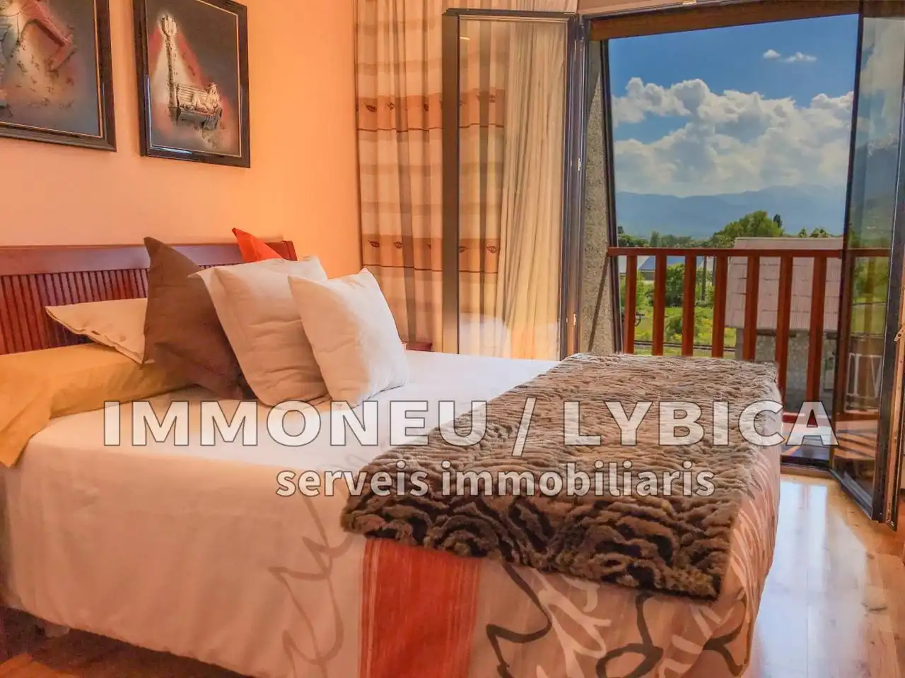 Schlafzimmer von Maisonette zum Verkauf in Puigcerdà mit Heizung, Parkett und Balkon